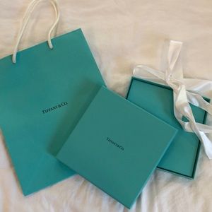 TIFFANY & CO. Box, Bag & Ribbon Set